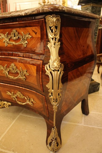 Mobilier Commode - Commode Louis XV estampillée Antoine CRIAERD