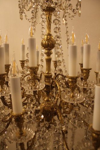 Luminaires Lustre - Important lustre corbeille en cristal de Baccarat à 24 feux, circa 1875