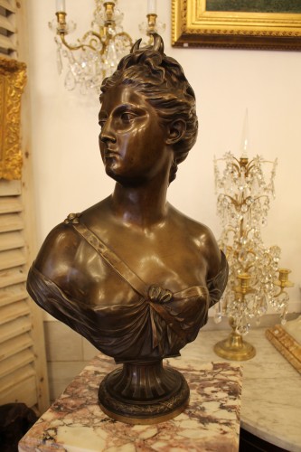Sculpture Sculpture en Bronze - Diane chasseresse d'après Houdon, fin du XIXe siècle
