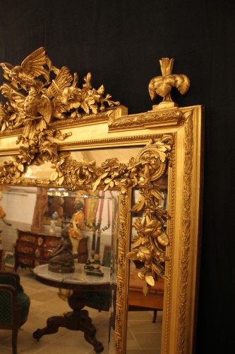 Antiquités - Grand miroir à parecloses en bois et stuc doré, époque Napoléon III