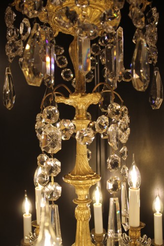 Lustre en bronze et cristal de Baccarat à 15 feux, milieu du XIXe siècle - Antiquités Thierry Martin