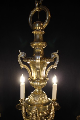 XIXe siècle - Lustre en bronze à 8 feux, fin du XIXe siècle