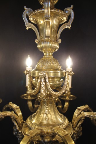 Lustre en bronze à 8 feux, fin du XIXe siècle - 