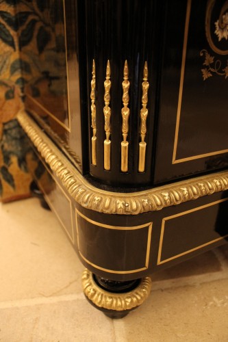 Antiquités - Meuble d'appui à ressaut marqueté de laiton, ivoire et nacre, époque Napoléon III