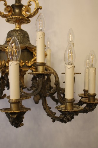 XIXe siècle - Lustre en bronze doré et patiné à 18 feux, époque Napoléon III