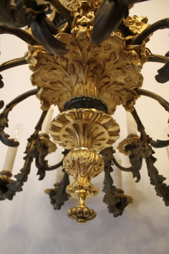 Lustre en bronze doré et patiné à 18 feux, époque Napoléon III - Napoléon III
