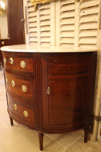 Mobilier Commode - Petite commode demi lune en acajou, époque Louis XVI