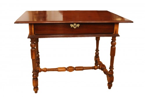 Louis XIV table in mahogany and gaïac, Rochelais work end of XVIIth-beginning of XVIIIth century