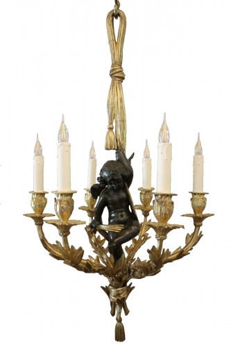 Lustre en bronze à décor d'angelot, époque napoléon III