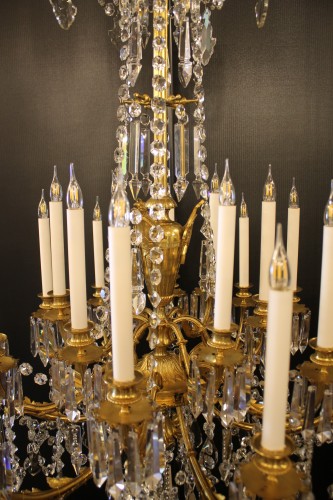 Antiquités - Grand lustre en bronze doré et cristal de Baccarat à 18 feux, époque Napoléon III