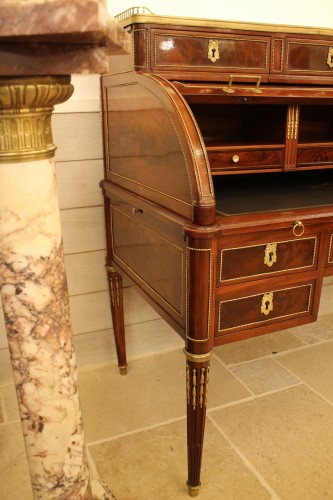 Louis XVI cylinder desk attributed to Fidelys SCHEY - Louis XVI