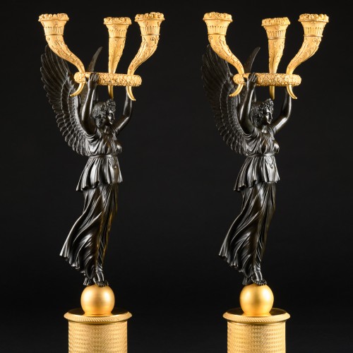 Paire de candélabres Empire, modèle de P.P. Thomire - Luminaires Style Empire