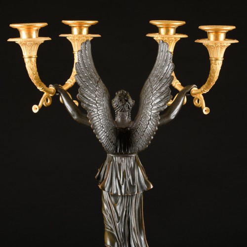 Antiquités - Grande paire de candélabres Empire, modèle de Rabiat