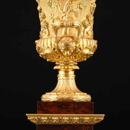 XIXe siècle - Grande paire de vases Empire Médicis avec scènes de Bacchanales