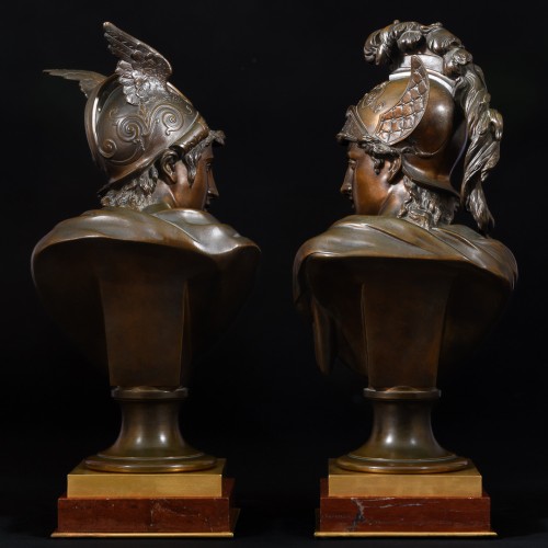 Napoléon III - Paire de bustes mythologiques en bronze patiné “Mars et Mercure”