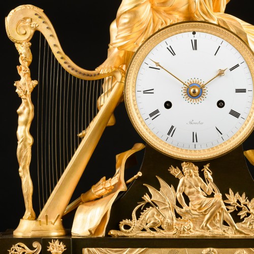 Pendule Empire “Allégorie des Arts et des Sciences” avec Apollon - signée Bourdier - Apollo Art & Antiques