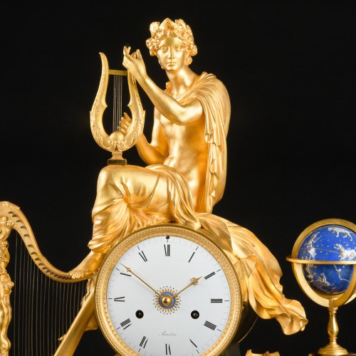Antiquités - Pendule Empire “Allégorie des Arts et des Sciences” avec Apollon - signée Bourdier