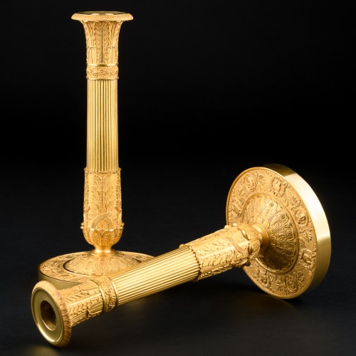 Paire de bougeoirs Empire avec masques de gorgone, circa 1810 - Lighting Style Empire