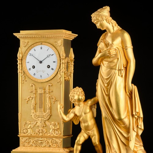 Mythological Empire clock “Venus guided by Love” attributed to Ravrio - Empire