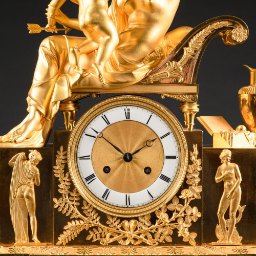 Horology  - Rare Empire clock “venus Seizing The Arc Of Amor”