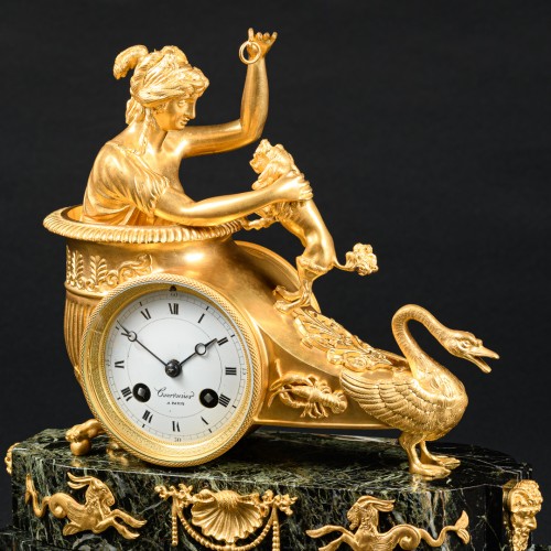 Empire clock “Aphrodite in her chariot” after design by Jean-André Reiche - 