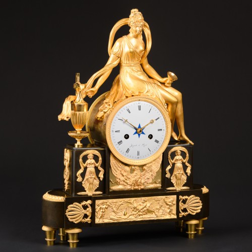 Antiquités - Mythological Clock “Hebe Cup Bearer” Directory Period 1795-1799