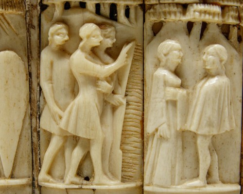 Antiquités - Embriachi Workshop (15th Century)  Casket with life of Paris' life scenes  