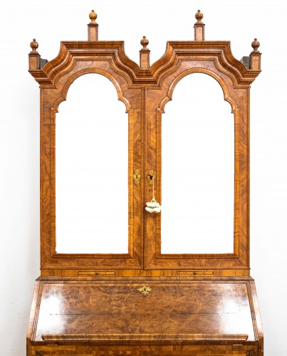 19th century - Bureau Bookcase circa 1815  Queen Anne style