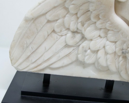 18th Century Marble Pair of Winged Putti Heads - 