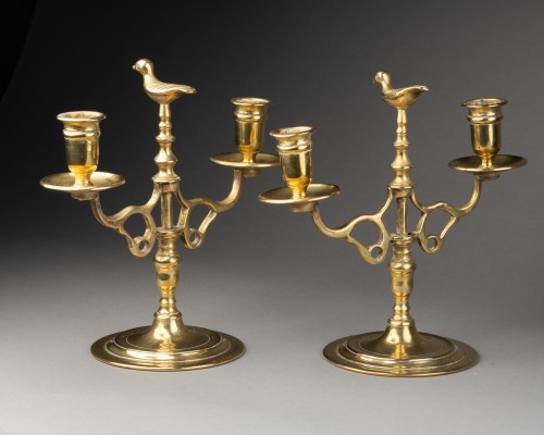 Paire de bougeoirs – Flandres XVIIe siècle - Luminaires Style 