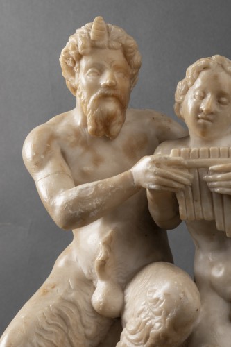 XVIe siècle et avant - Pan et Daphnis - Groupe en albâtre du 16e siècle