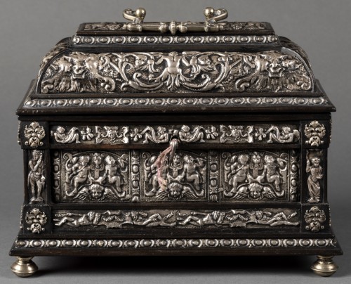 Box in blackened wood and silver metal with Renaissance decor - Objects of Vertu Style 