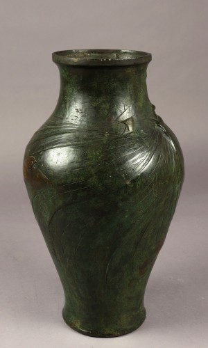 Bronze vase by FrédFrédéric Brou (1862-1925) - 