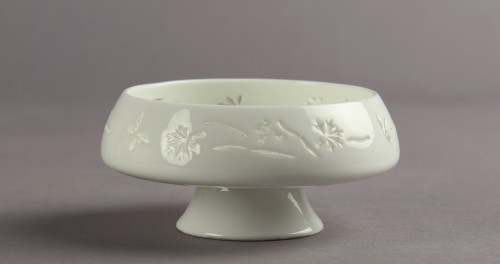 Porcelain cup by Camille Naudot (1862-1938) - 