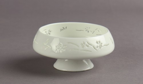 Porcelain cup by Camille Naudot (1862-1938) - Art nouveau
