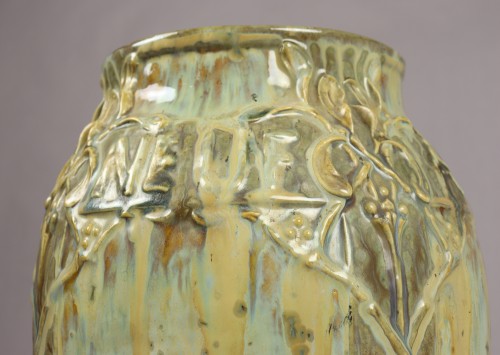 Antiquités - Vase au gui l'an neuf par Mougin