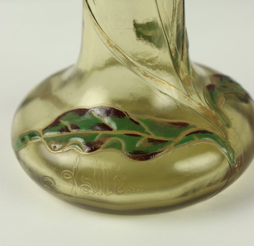 XIXe siècle - Vase bulbe par Emile Gallé