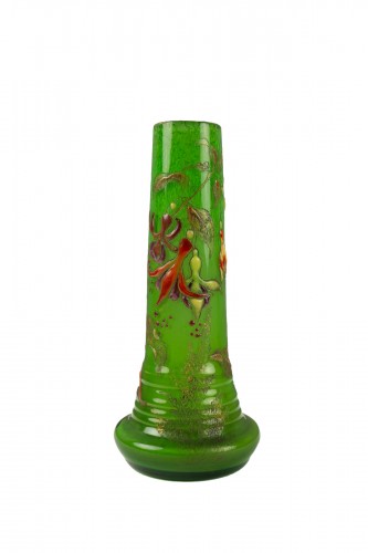 Emile Gallé - Vase à décor de fleurs émaillées
