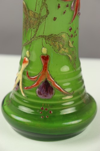 Antiquités - Emile Gallé - Vase à décor de fleurs émaillées