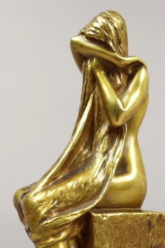 Young woman crying -  Albert Bartholomé (1848-1928) - Art nouveau