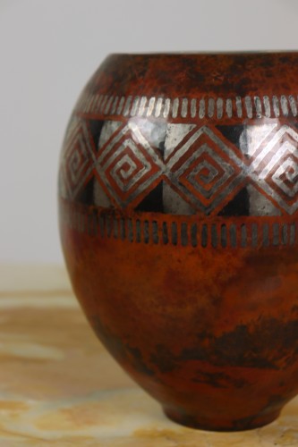 Vase with geometrical decor by Claudius Linossier - Decorative Objects Style Art Déco