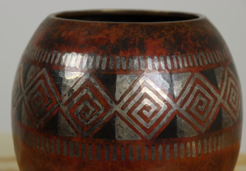 Vase with geometrical decor by Claudius Linossier - 