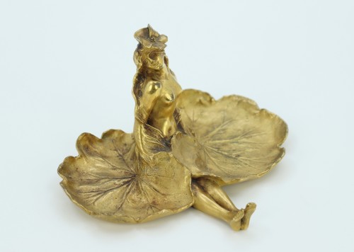 Femme géranium par Raoul Larche (1860-1912) - Objet de décoration Style Art nouveau