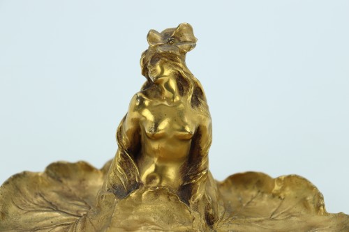 Femme géranium par Raoul Larche (1860-1912) - Art nouveau