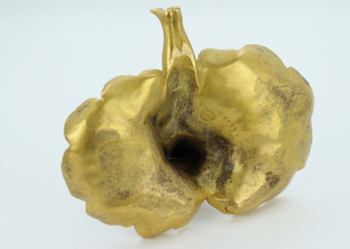 Antiquités - Femme géranium par Raoul Larche (1860-1912)