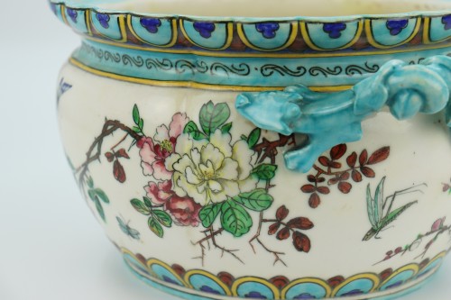 Antiquités - Planter by Theodore Deck