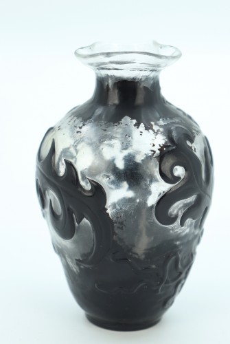 Sadness vase by Emile Gallé - Art nouveau