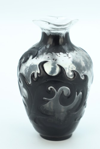 Art nouveau - Sadness vase by Emile Gallé