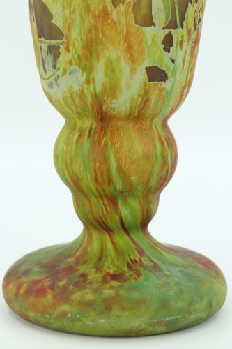 Antiquités - Daum with honesty decoration