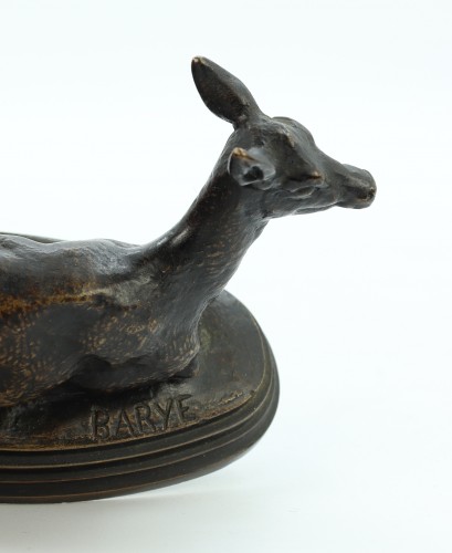 Antiquités - Biche couchée par Antoine-Louis BARYE (1795-1875)
